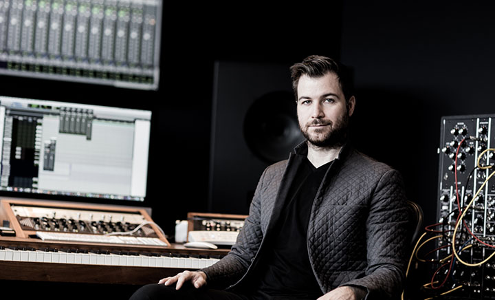 موسیقی متن بازی Outlast 2