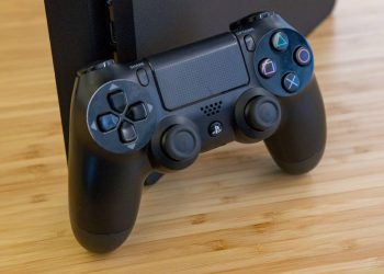 قیمت کنسول پلی استیشن ۵ لو رفت؛ قیمت پایین شوکه‌ کننده