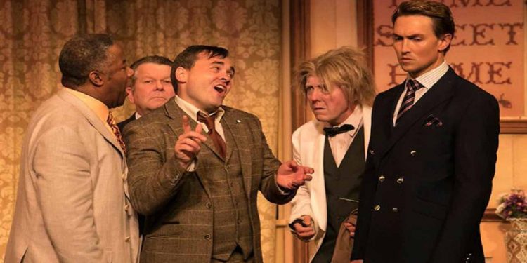 کرونا مانع ادامه کار تئاتر بریتانیا نشد