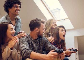 معرفی بهترین بازی های دورهمی | تعطیلات در کنار هم