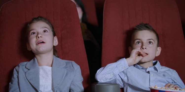 بهترین انیمیشن ها برای خردسالان | بر فراز ابرهای خیال