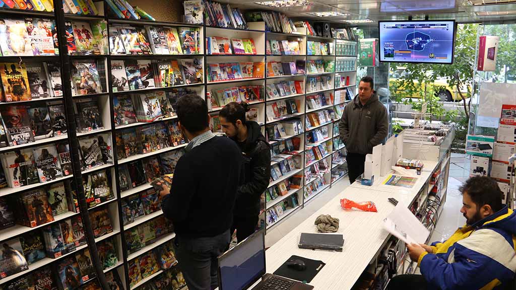 نگاهی به صحنه بازی سازی ایران | از تاثیر تحریم ها تا حمایت مارکت های داخلی