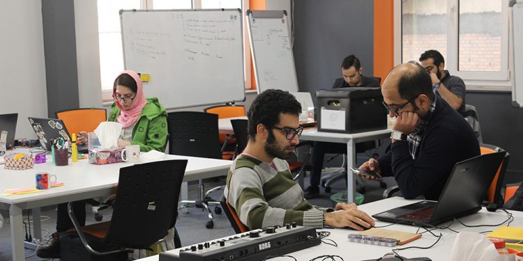 نگاهی به صحنه صنعت بازی سازی ایران | از تاثیر تحریم ها تا شکوفایی و توسعه