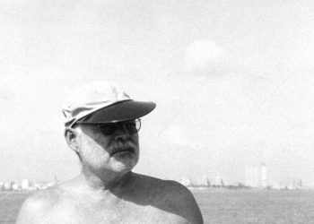 زیر و بم ارنست همینگوی و آثارش | وقار جاودانه