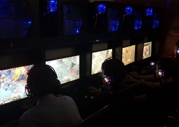 مشکلات بازی سازان ایرانی | عاشقان یک صنعت ممنوعه