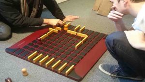 چرا باید بردگیم کوریودر را بازی کنیم؟