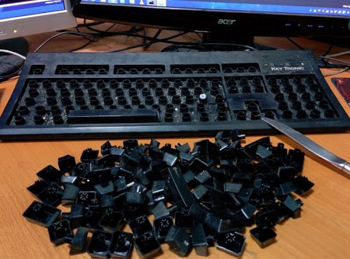 تمیز کردن کیبورد و صفحه کلید کامپیوتر