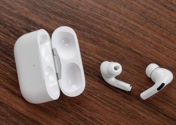 AirPods 3 احتمالاً با طراحی مشابه AirPods Pro عرضه می‌شود