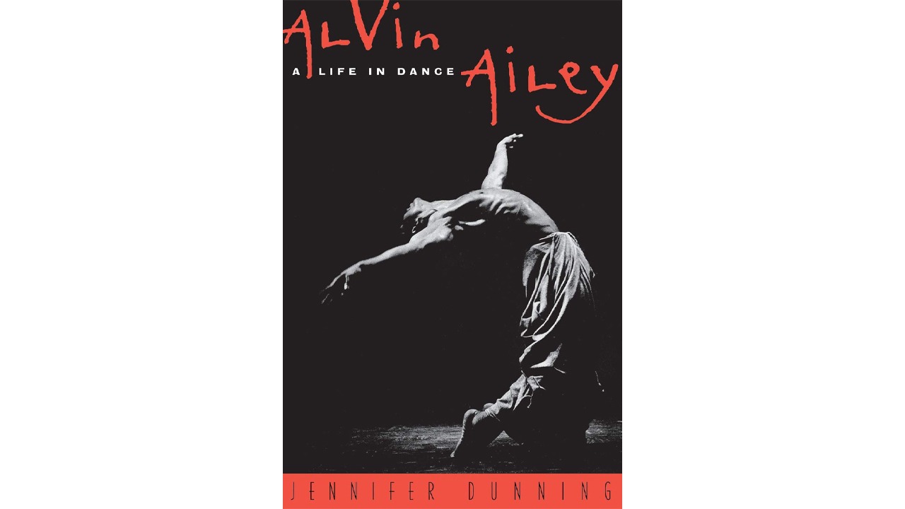 تصویر روی جلد کتاب Alvin Ailey A Life in Dance