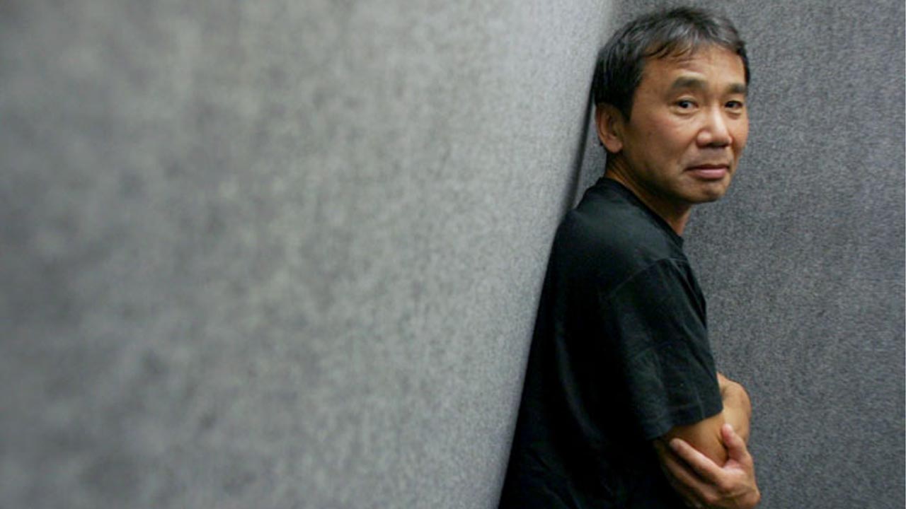 معرفی بهترین کتاب های هاروکی موراکامی | همراه با کافکا در کرانه