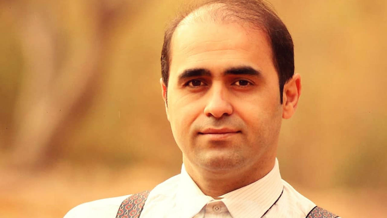 معرفی احمد بیرانوند | چقدر قطب جنوب است حرف های من