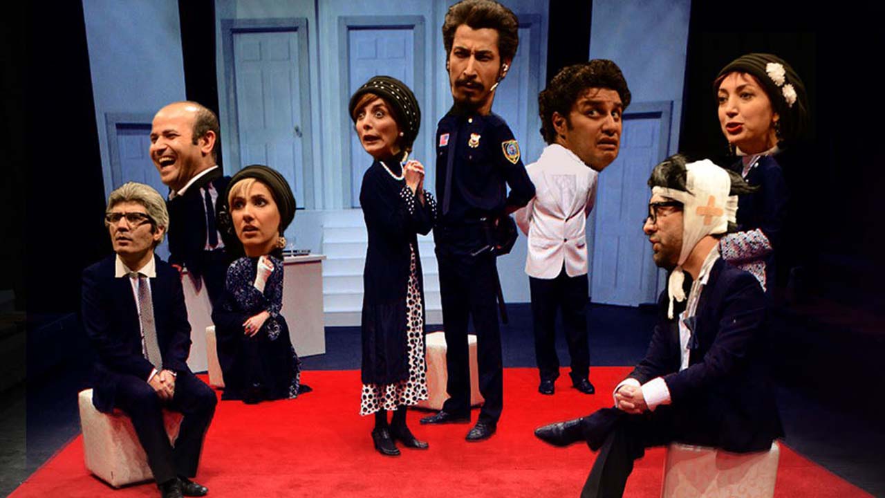 تئاتر شایعات