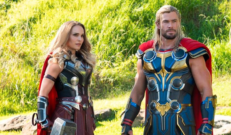 ثور و جین فاستر آماده برای نبرد عشق