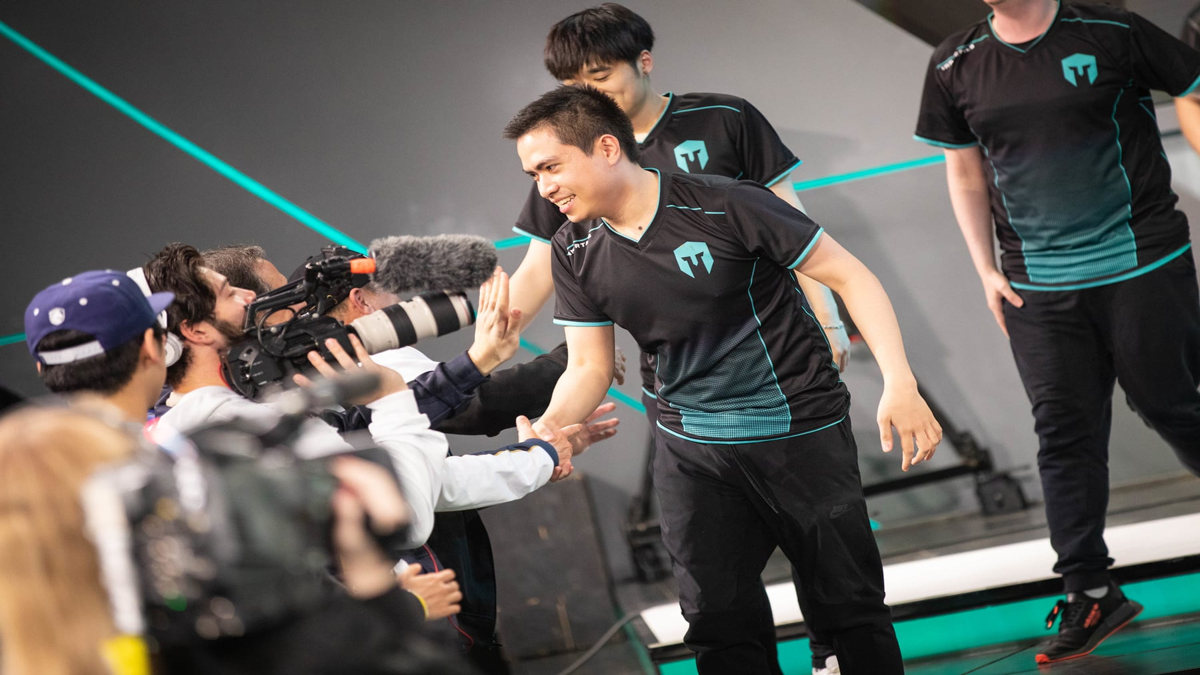 Esports و بابابزرگ‌ها! | سن در رقابت‌های Esports چه جایگاهی دارد؟
